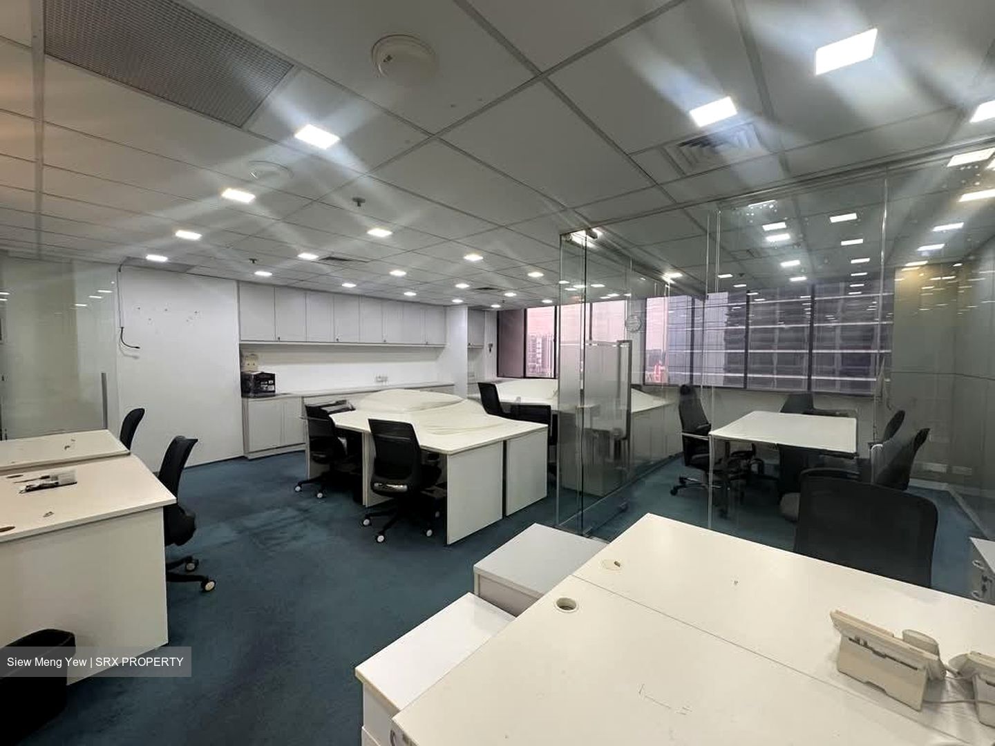 International Plaza (D2), Office #553762431